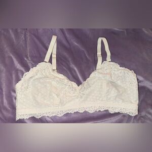 Xhilaration White Lace Bralette